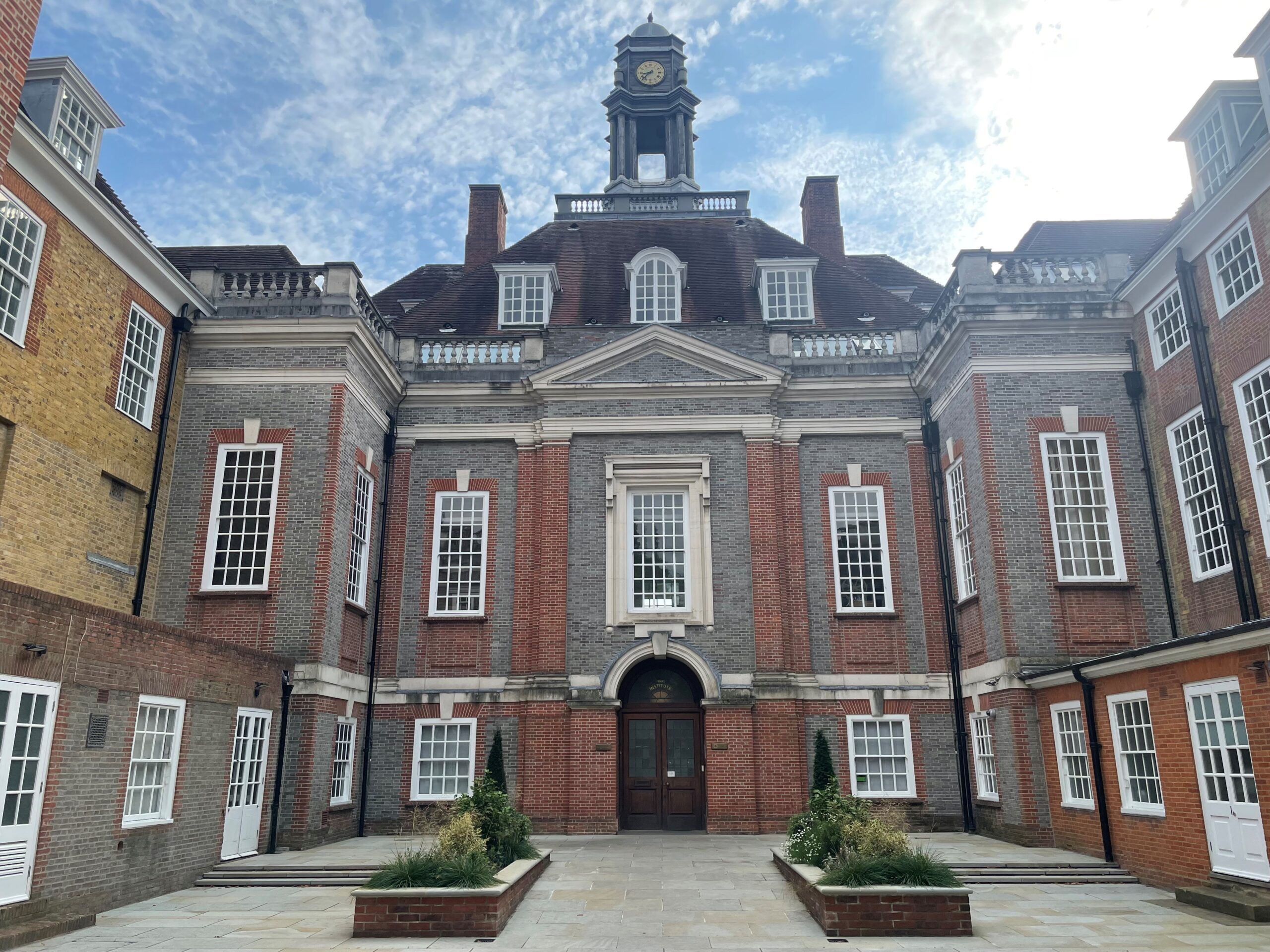Henrietta Barnett School – New Paving to Main Building Quad